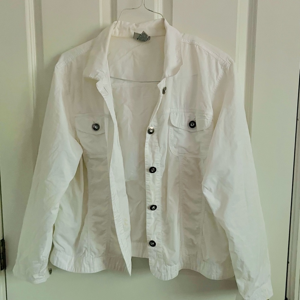 Chicos white cotton lightweight jacket